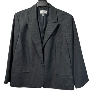 Le Suit Jacket Gray‎ Striped Button Front Notched Sleeve in Size 24W  NWT